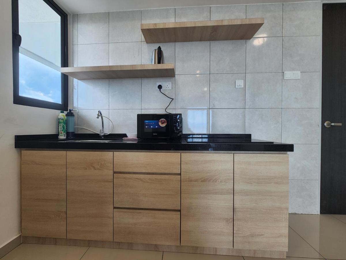 Praicon Executive Suite Butterworth Εξωτερικό φωτογραφία